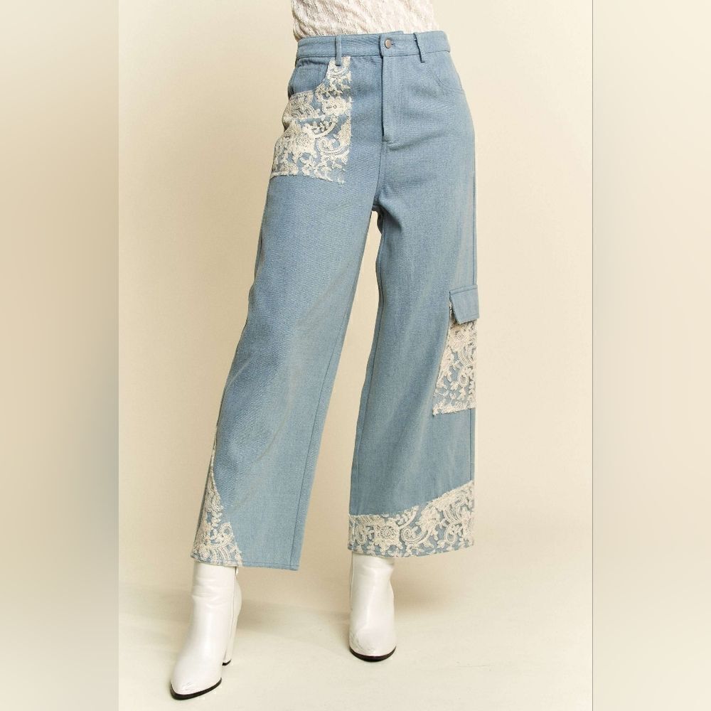 *Davi & Dani Lace Applique Wide Leg Jeans in sz M L - Picture 10 of 10